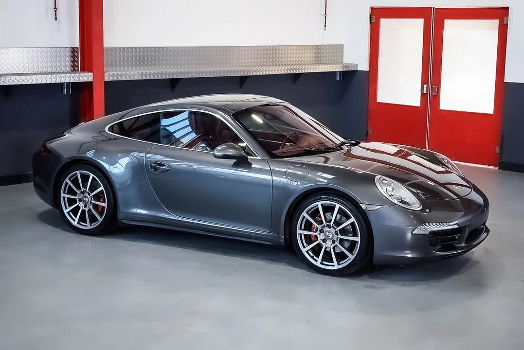 2013 Porsche 991 Carrera 4 - Image 4 of 30