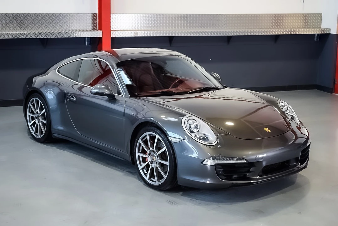 2013 Porsche 991 Carrera 4 - Image 3 of 30