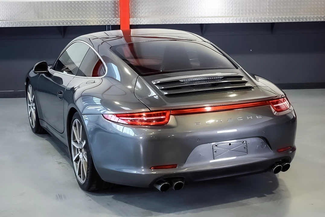 2013 Porsche 991 Carrera 4 - Image 15 of 30