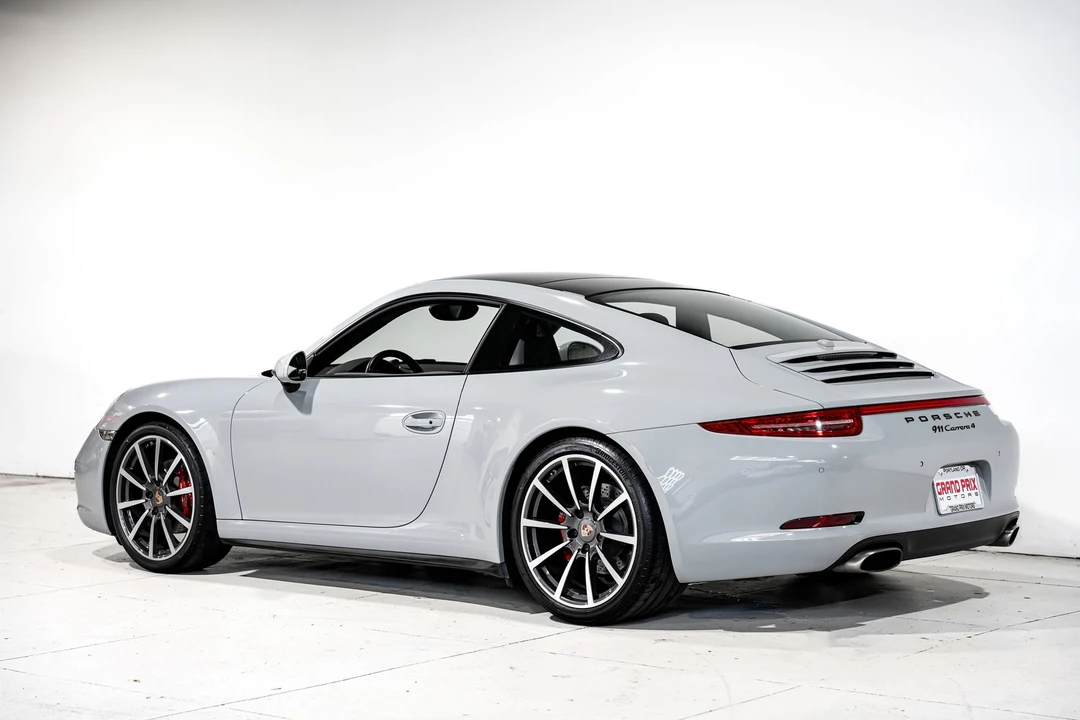 2013 Porsche 991 Carrera 4 - Image 8 of 12