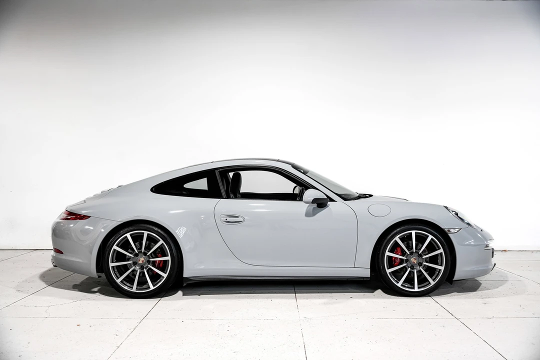2013 Porsche 991 Carrera 4 - Image 2 of 12