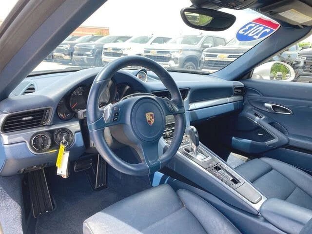 2013 Porsche 991 Carrera 4S - Image 10 of 31