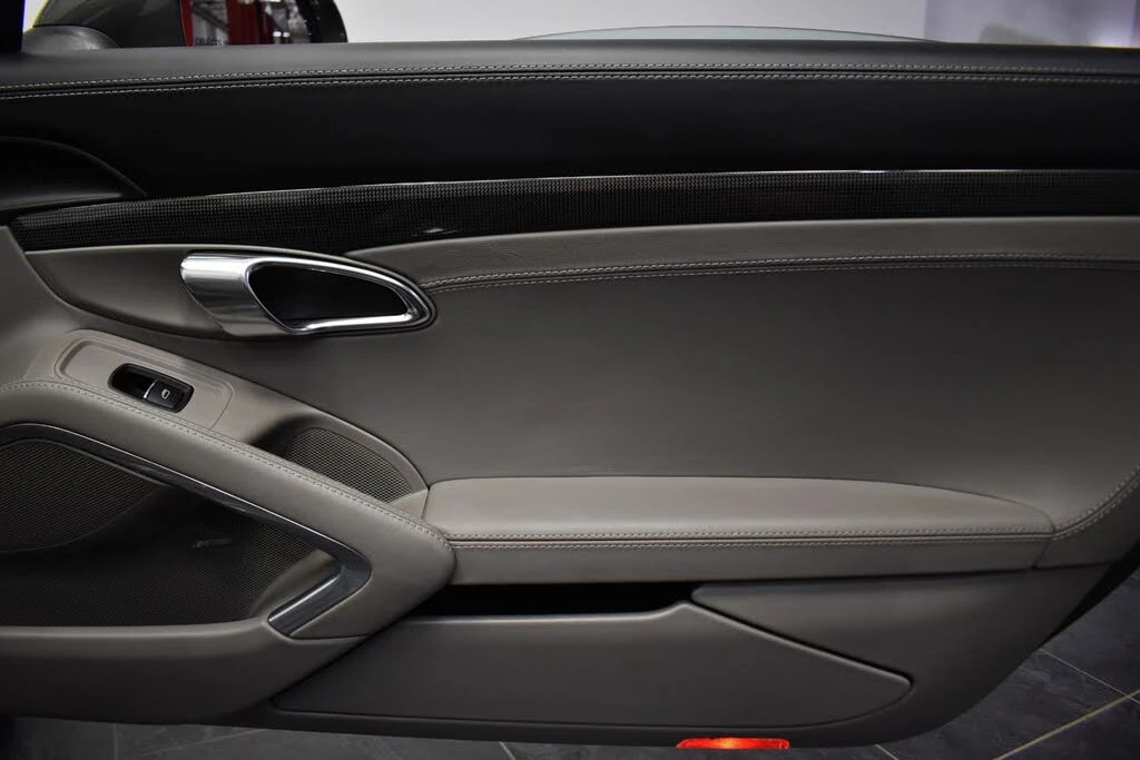 2013 Porsche 991 Carrera 4S - Image 24 of 29