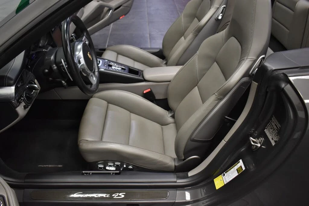 2013 Porsche 991 Carrera 4S - Image 21 of 29