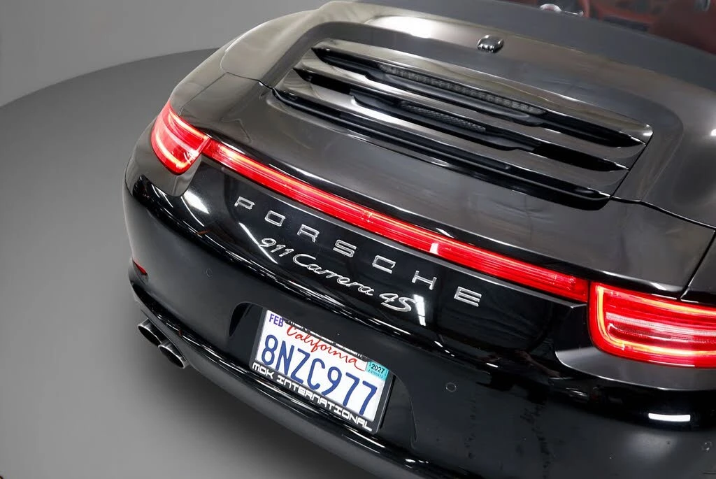 2013 Porsche 991 Carrera 4S - Image 28 of 31