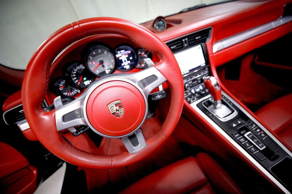 2013 Porsche 991 Carrera 4S - Image 7 of 31