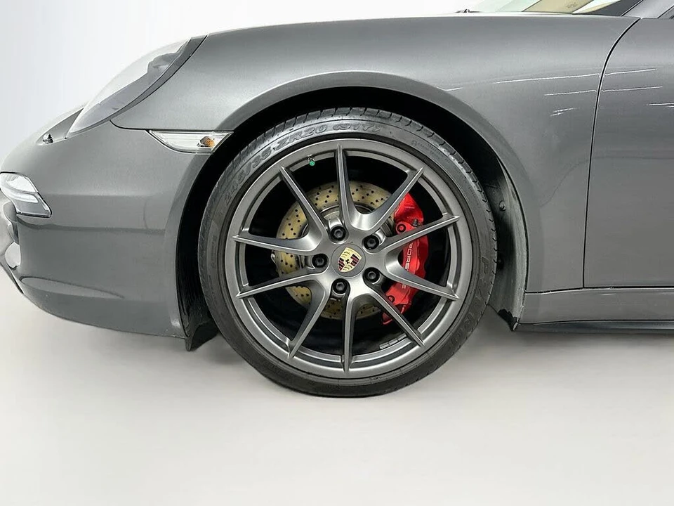 2013 Porsche 991 Carrera 4S - Image 17 of 27
