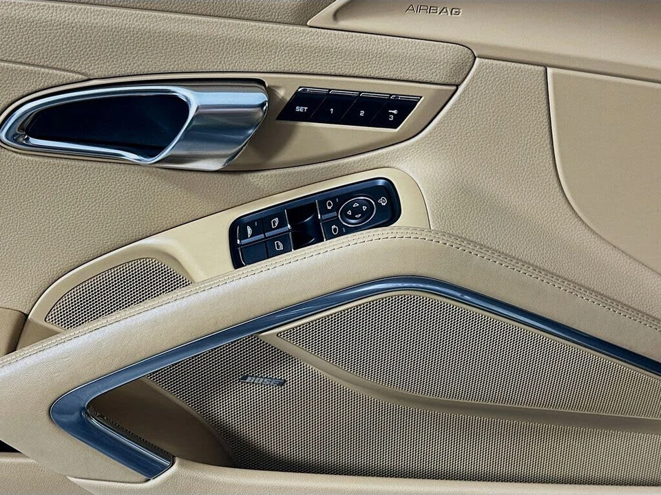 2013 Porsche 991 Carrera 4S - Image 14 of 27