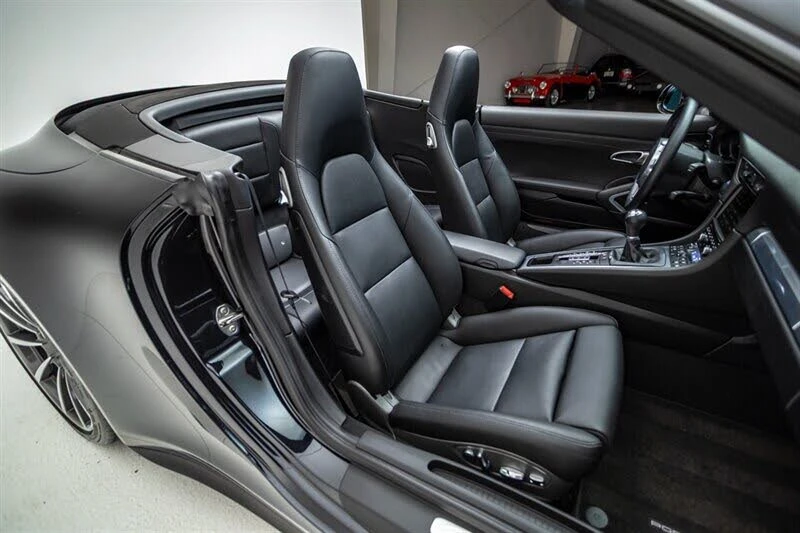 2013 Porsche 991 Carrera 4S - Image 31 of 31