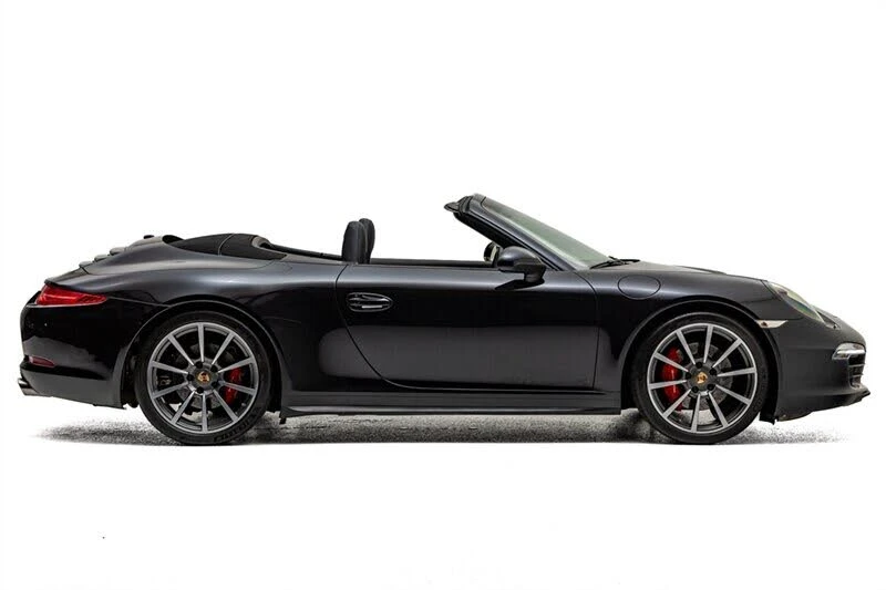 2013 Porsche 991 Carrera 4S - Image 25 of 31