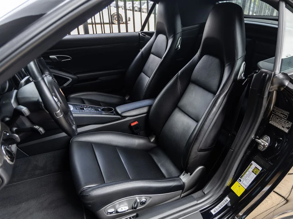 2013 Porsche 991 Carrera 4S - Image 5 of 31