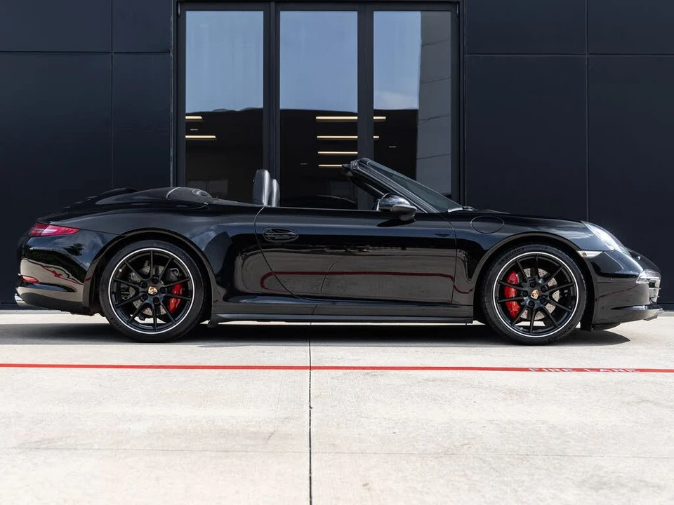 2013 Porsche 991 Carrera 4S - Image 13 of 31