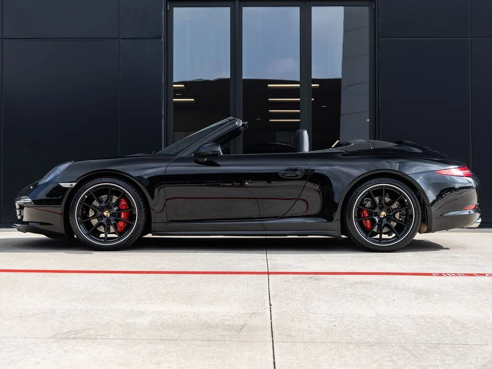 2013 Porsche 991 Carrera 4S - Image 2 of 31