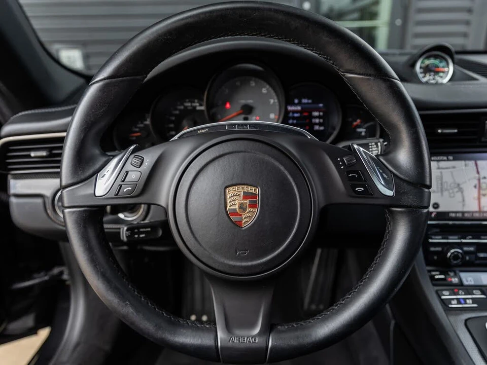 2013 Porsche 991 Carrera 4S - Image 28 of 31