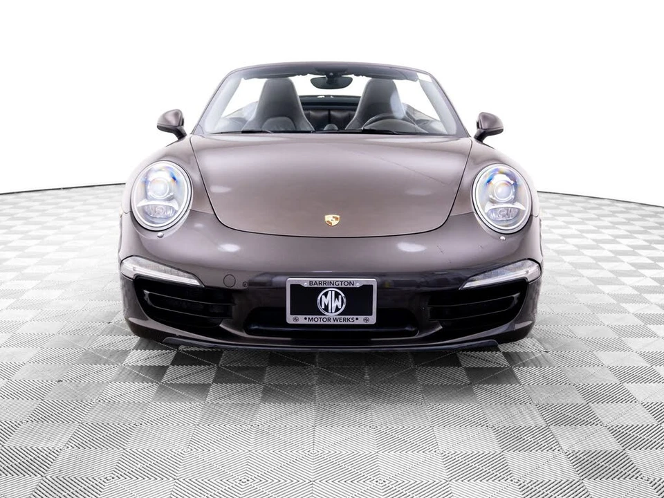 2013 Porsche 991 Carrera 4S - Image 9 of 31