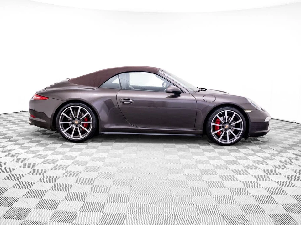 2013 Porsche 991 Carrera 4S - Image 7 of 31