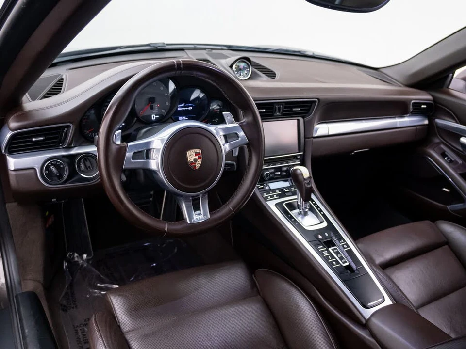 2013 Porsche 991 Carrera 4S - Image 11 of 31