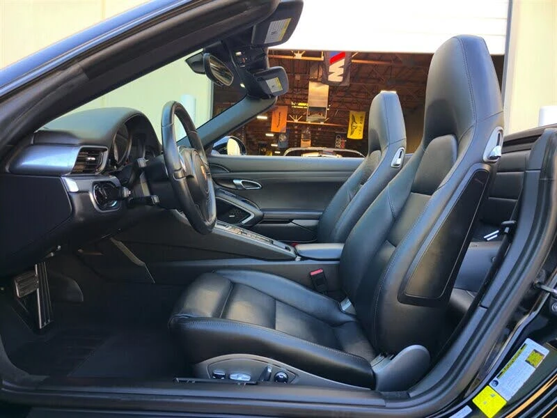 2013 Porsche 991 Carrera 4S - Image 18 of 31