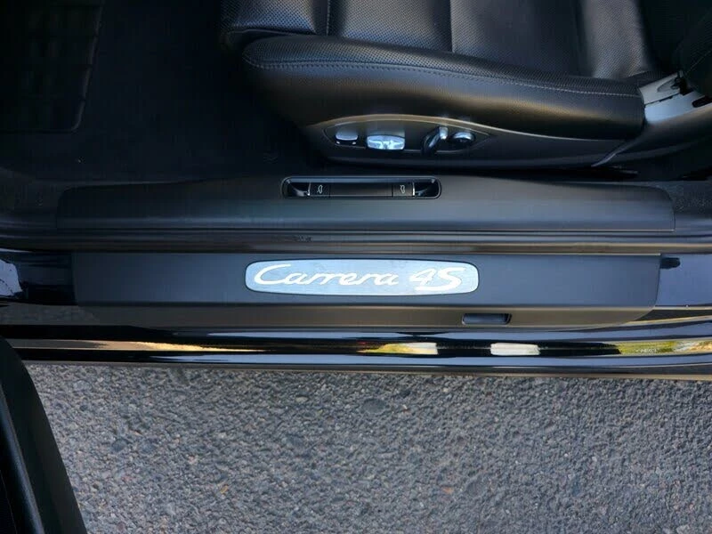 2013 Porsche 991 Carrera 4S - Image 17 of 31