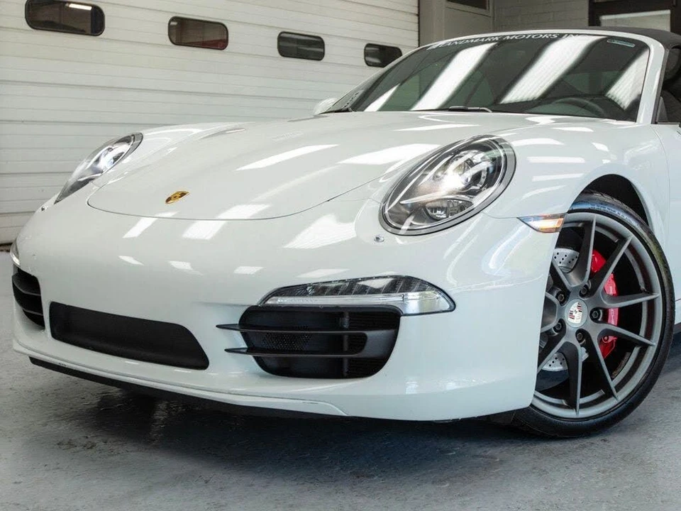 2013 Porsche 991 Carrera 4S - Image 13 of 31