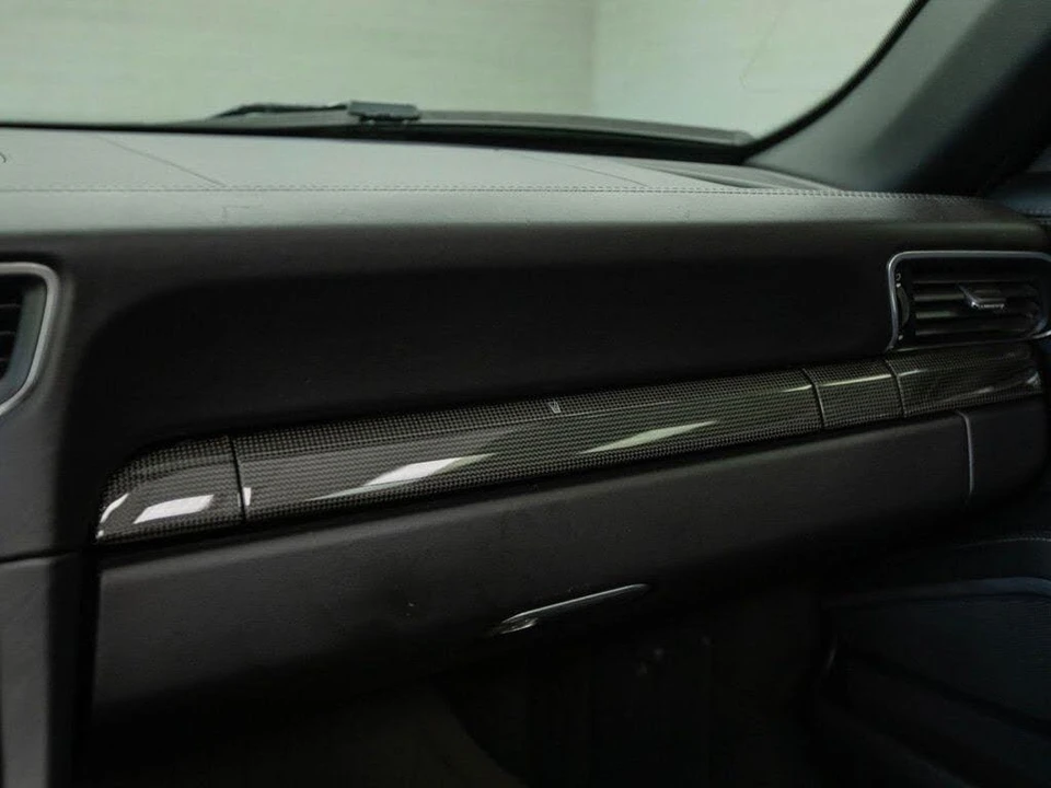 2013 Porsche 991 Carrera 4S - Image 24 of 31
