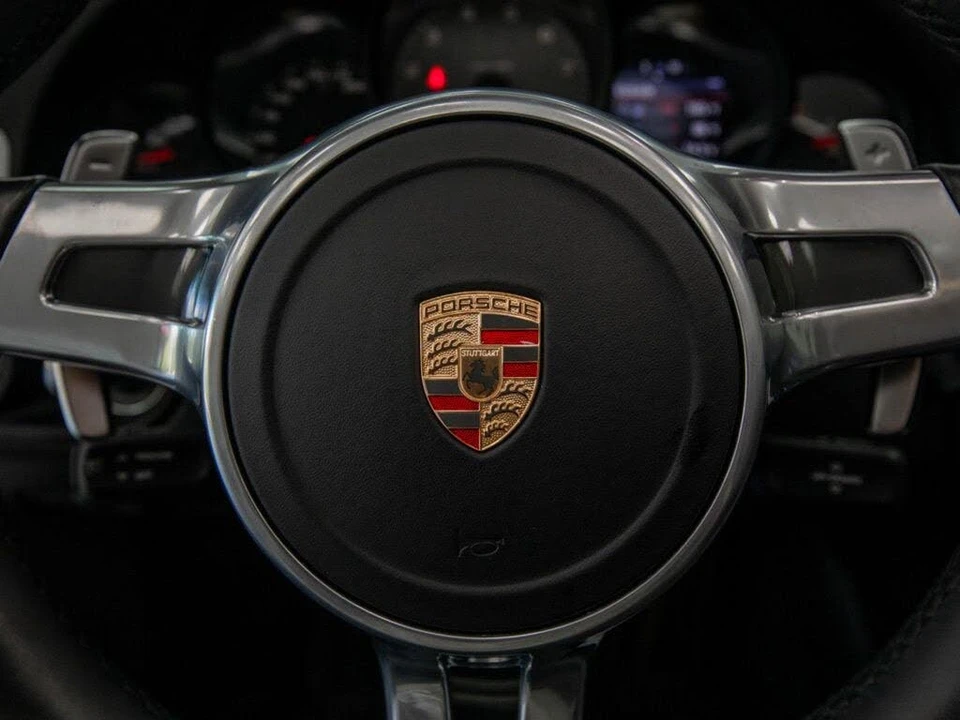 2013 Porsche 991 Carrera 4S - Image 17 of 31
