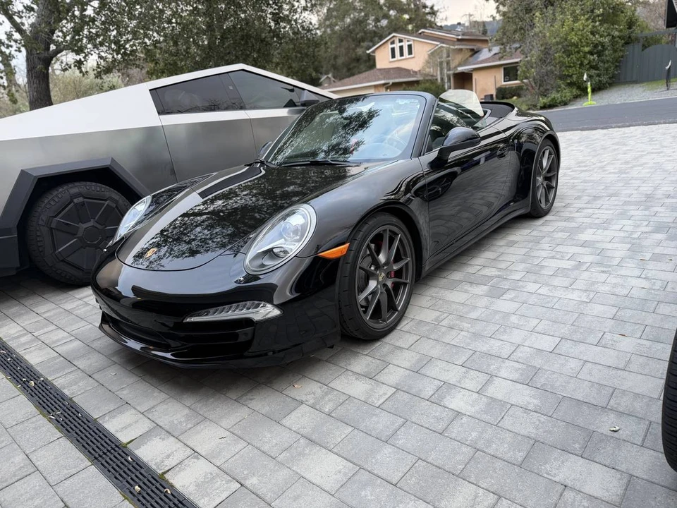 2013 Porsche 991 Carrera 4S - Image 2 of 9
