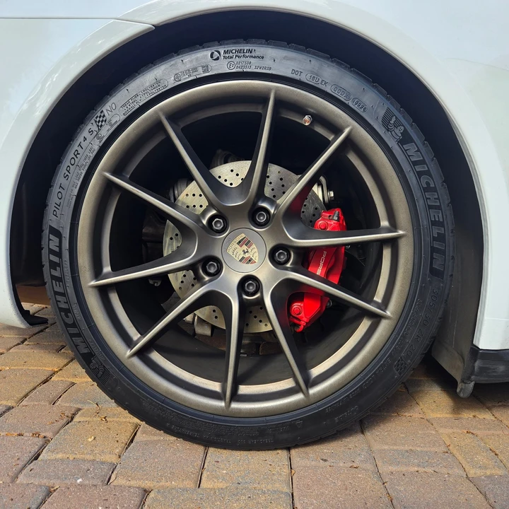 2013 Porsche 991 Carrera 4S - Image 25 of 31