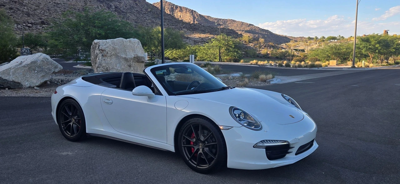 2013 Porsche 991 Carrera 4S - Image 2 of 31