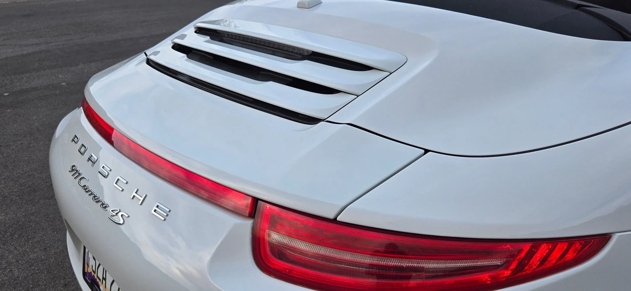 2013 Porsche 991 Carrera 4S - Image 14 of 31