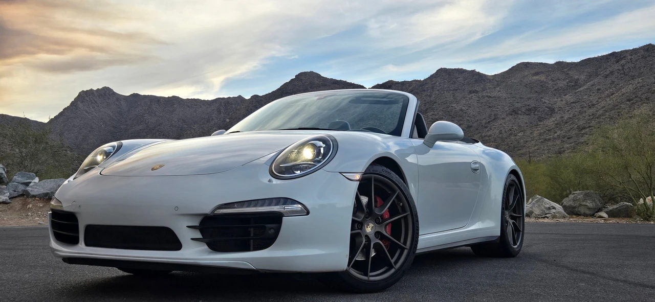 2013 Porsche 991 Carrera 4S - Image 28 of 31