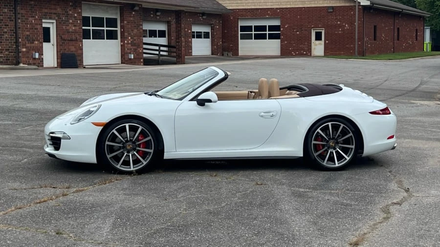 2013 Porsche 991 Carrera 4S - Image 2 of 18