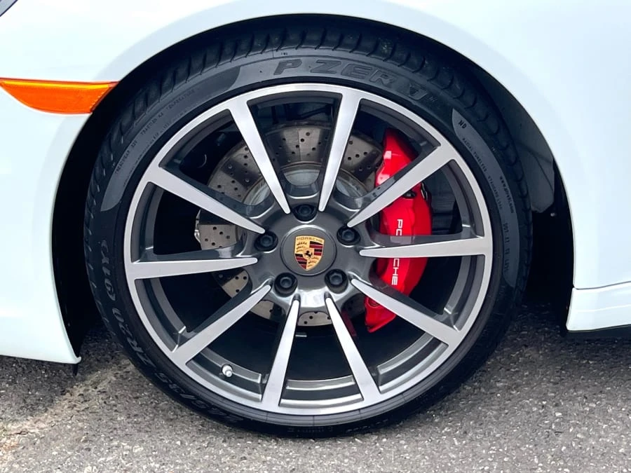 2013 Porsche 991 Carrera 4S - Image 15 of 18