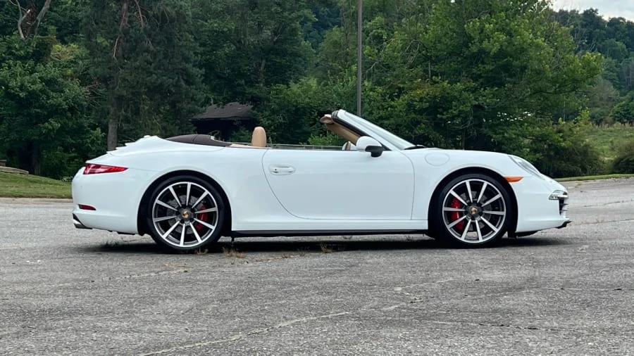 2013 Porsche 991 Carrera 4S - Image 17 of 18