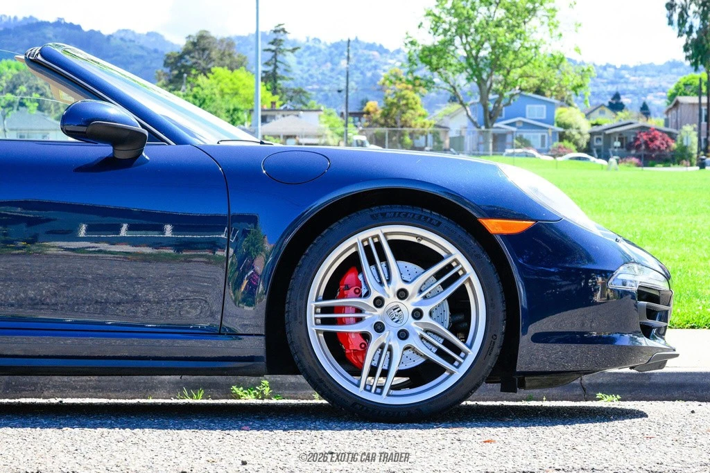 2013 Porsche 991 Carrera 4S - Image 11 of 12