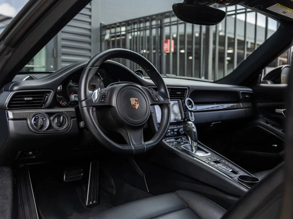 2013 Porsche 991 Carrera 4S - Image 4 of 5