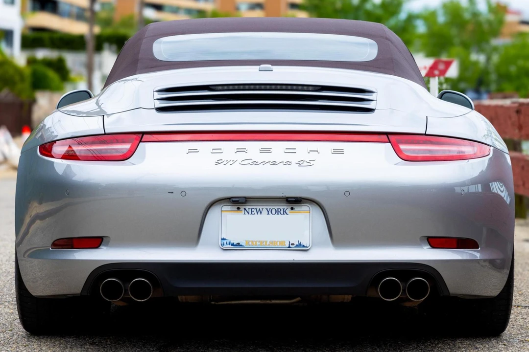 2013 Porsche 991 Carrera 4S - Image 5 of 31