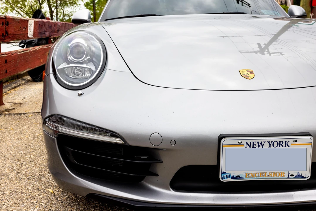 2013 Porsche 991 Carrera 4S - Image 22 of 31