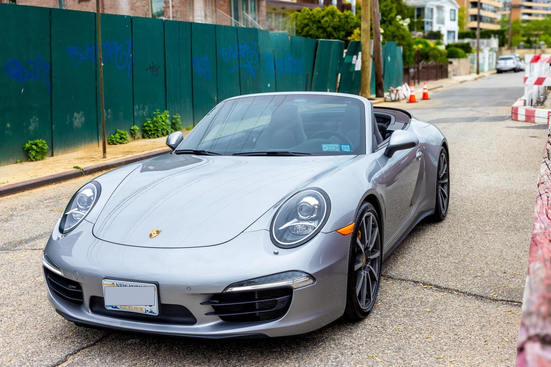 2013 Porsche 991 Carrera 4S - Image 6 of 31