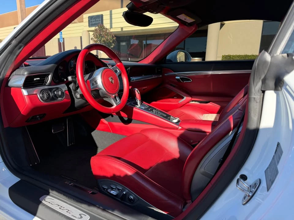 2013 Porsche 991 Carrera 4S - Image 8 of 11