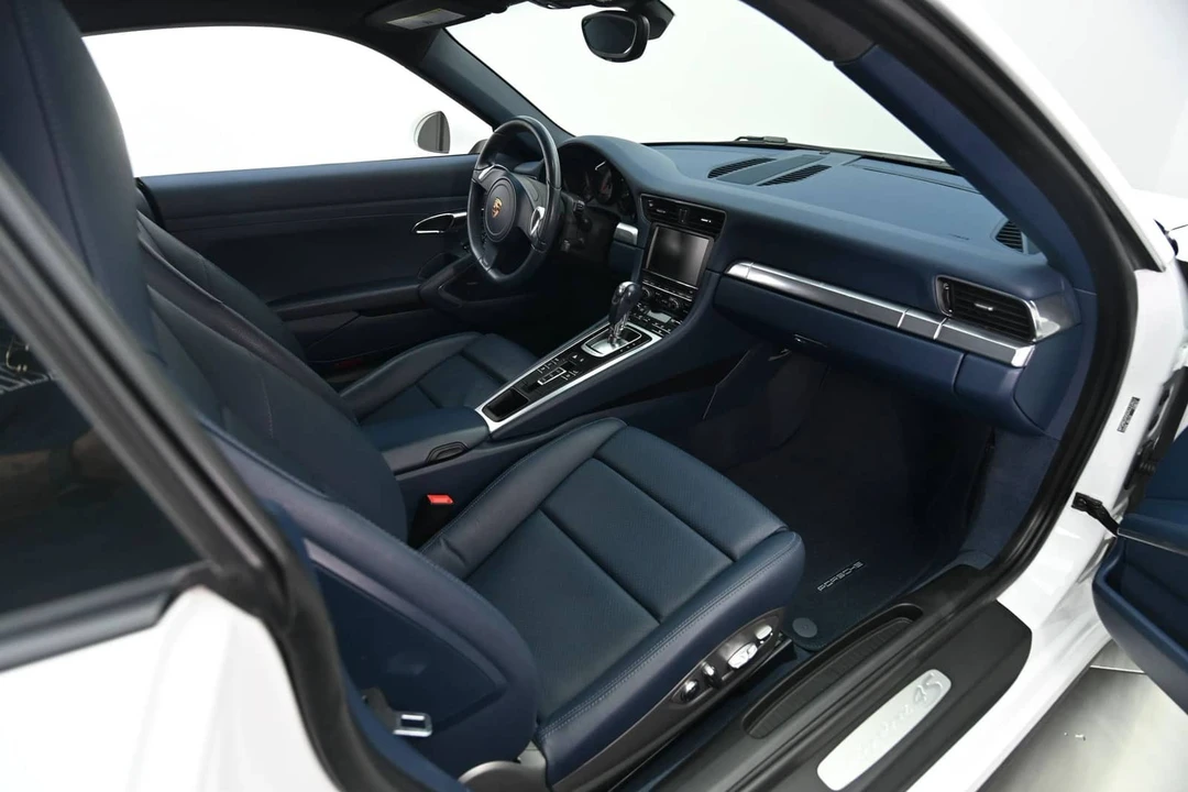 2013 Porsche 991 Carrera 4S - Image 14 of 24