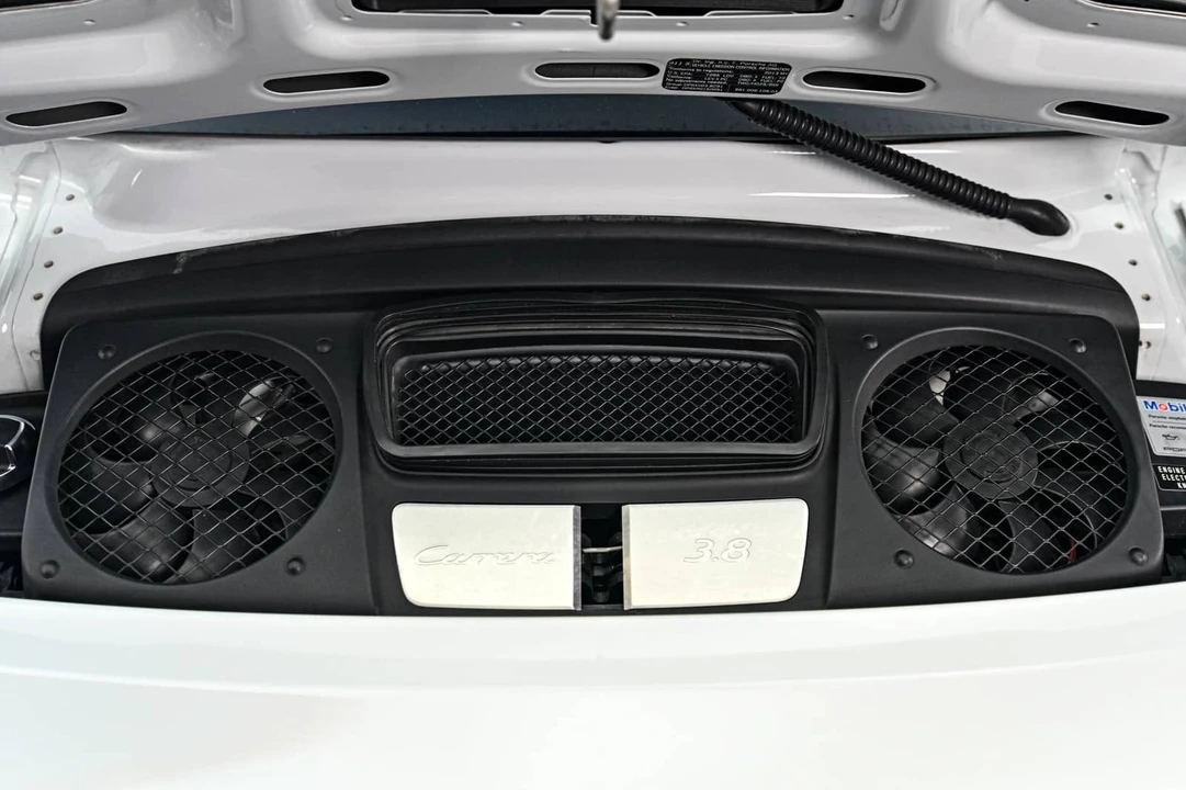 2013 Porsche 991 Carrera 4S - Image 21 of 24