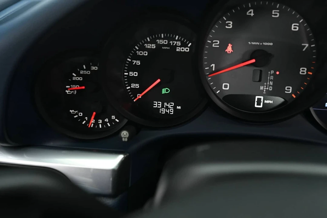 2013 Porsche 991 Carrera 4S - Image 24 of 24