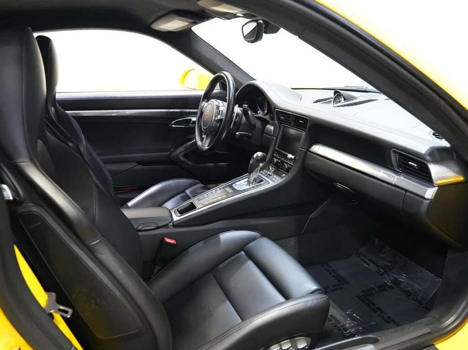 2013 Porsche 991 Carrera 4S - Image 30 of 31