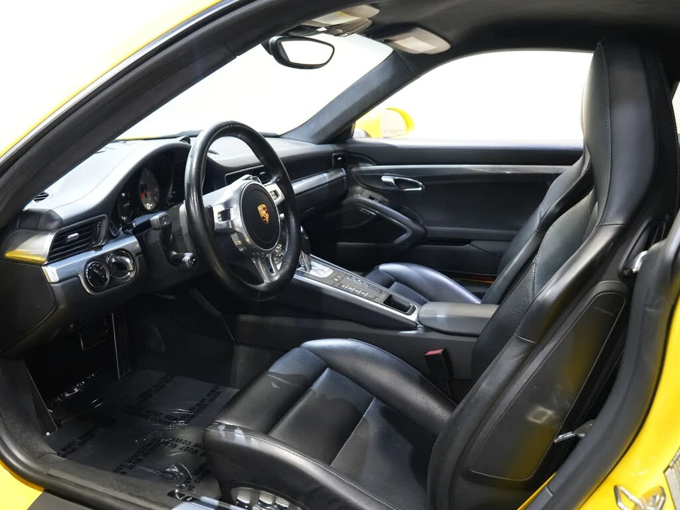 2013 Porsche 991 Carrera 4S - Image 27 of 31