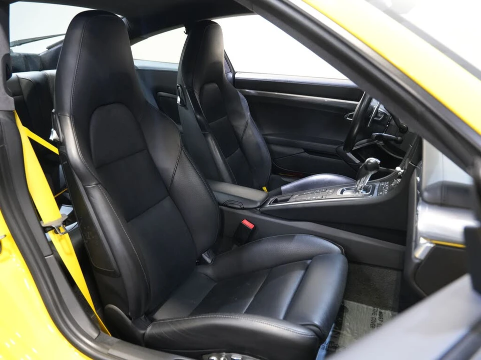 2013 Porsche 991 Carrera 4S - Image 28 of 31
