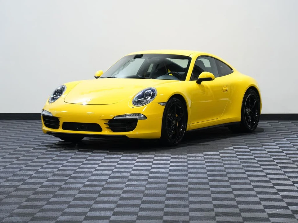 2013 Porsche 991 Carrera 4S - Image 3 of 31