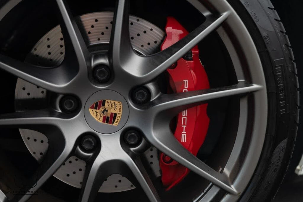 2013 Porsche 991 Carrera 4S - Image 8 of 31