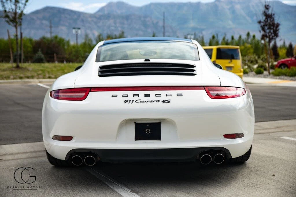 2013 Porsche 991 Carrera 4S - Image 15 of 31