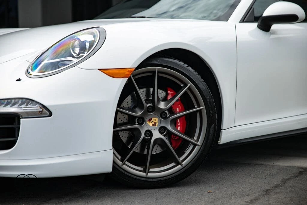 2013 Porsche 991 Carrera 4S - Image 7 of 31